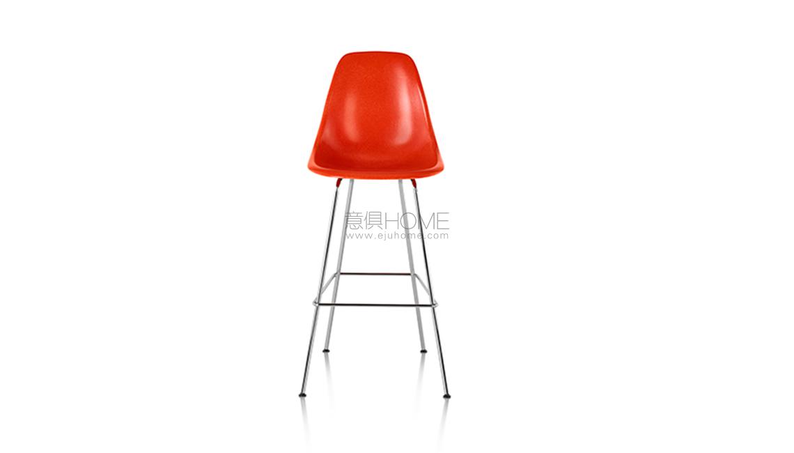 Eames Molded Fiberglass Stool 吧椅
