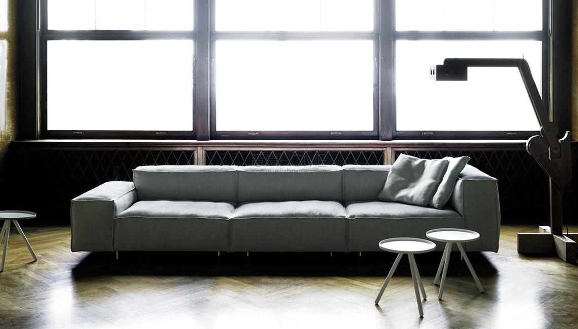 NeoWall 多人沙發(fā)