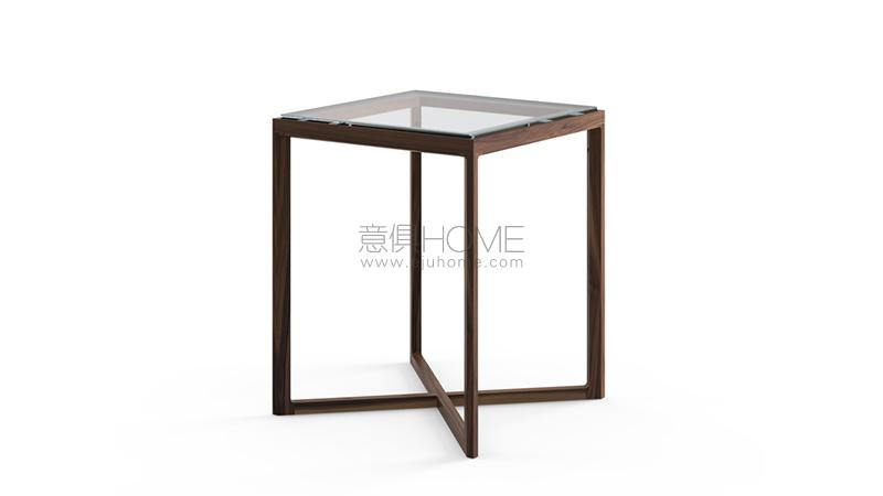 Krusin Side Table Medium 茶幾