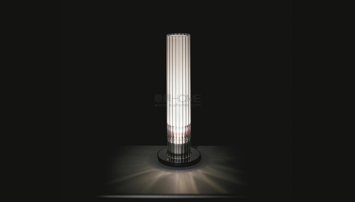 ILIUM TABLE 臺燈