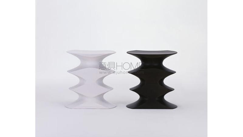 Hocker 凳子