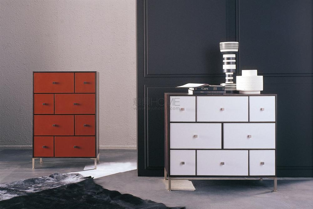 奢華系列，現(xiàn)代系列和傳統(tǒng)古典系列之間的較量