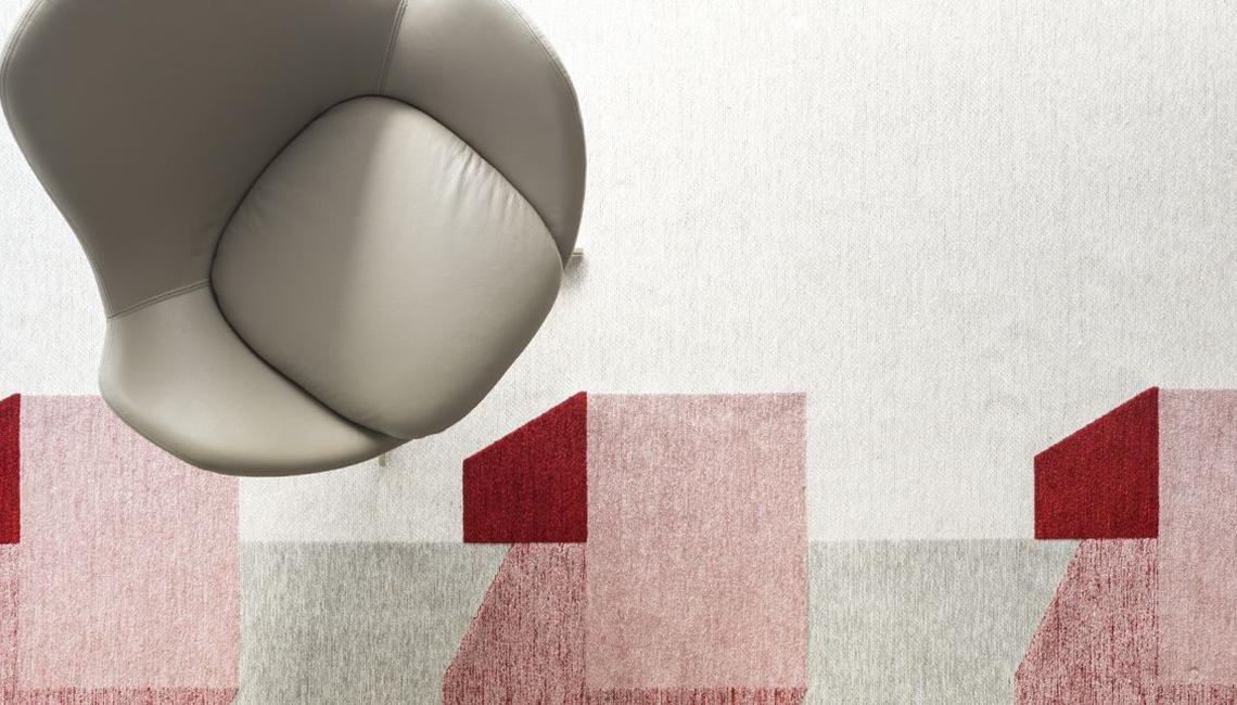 ELECTA旋轉(zhuǎn)扶手椅