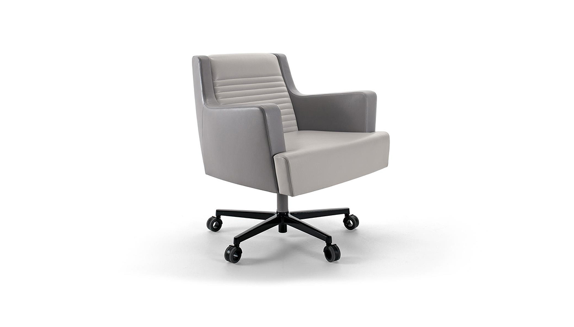 Poltrona da ufficio bassa Black & More辦公椅