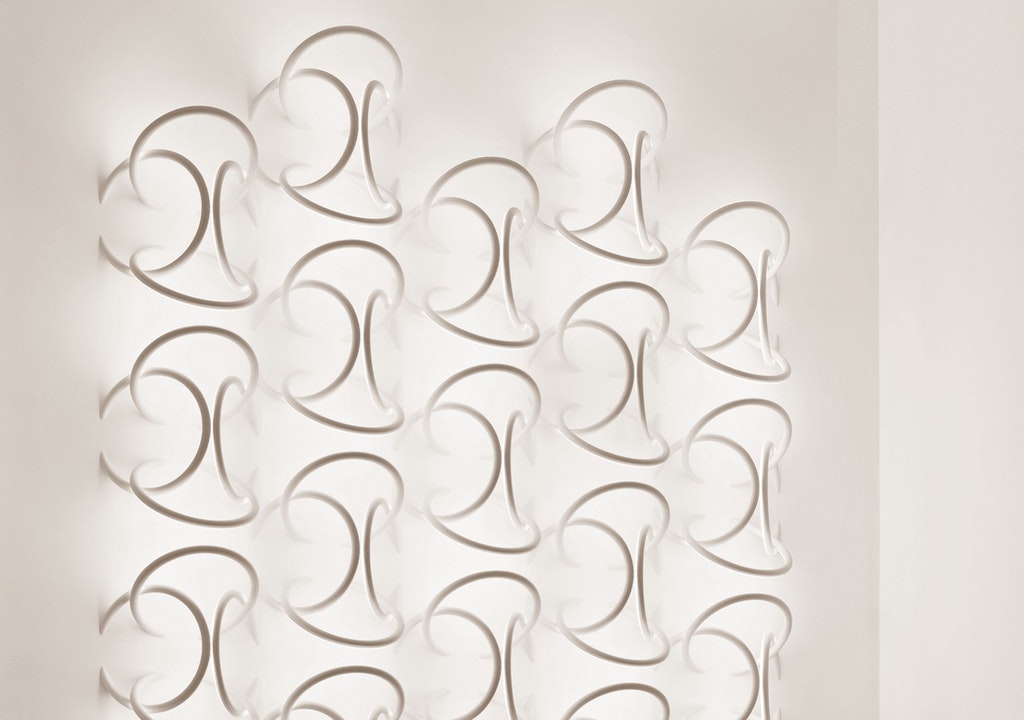 Wall Piercing 壁燈