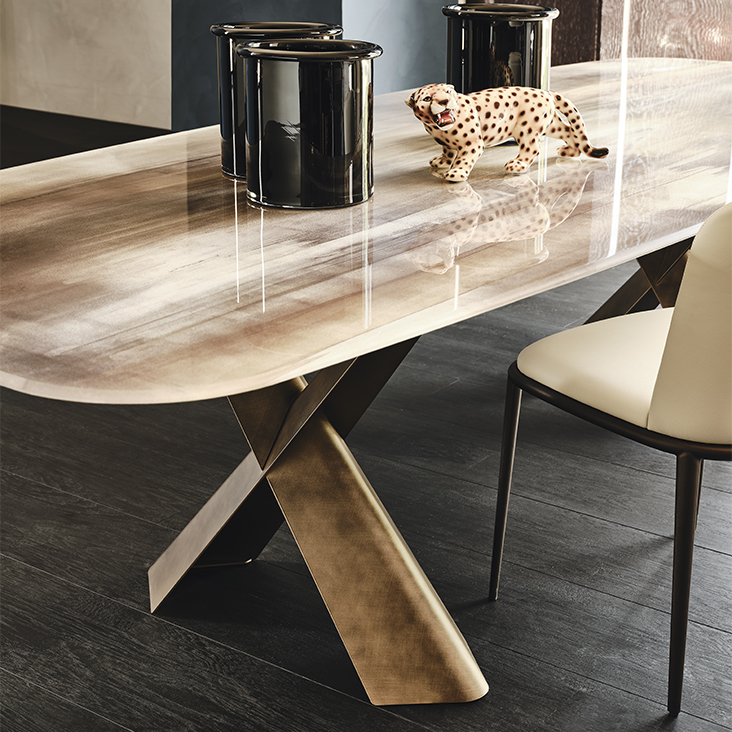 Mad Max Crystalart長(zhǎng)餐桌