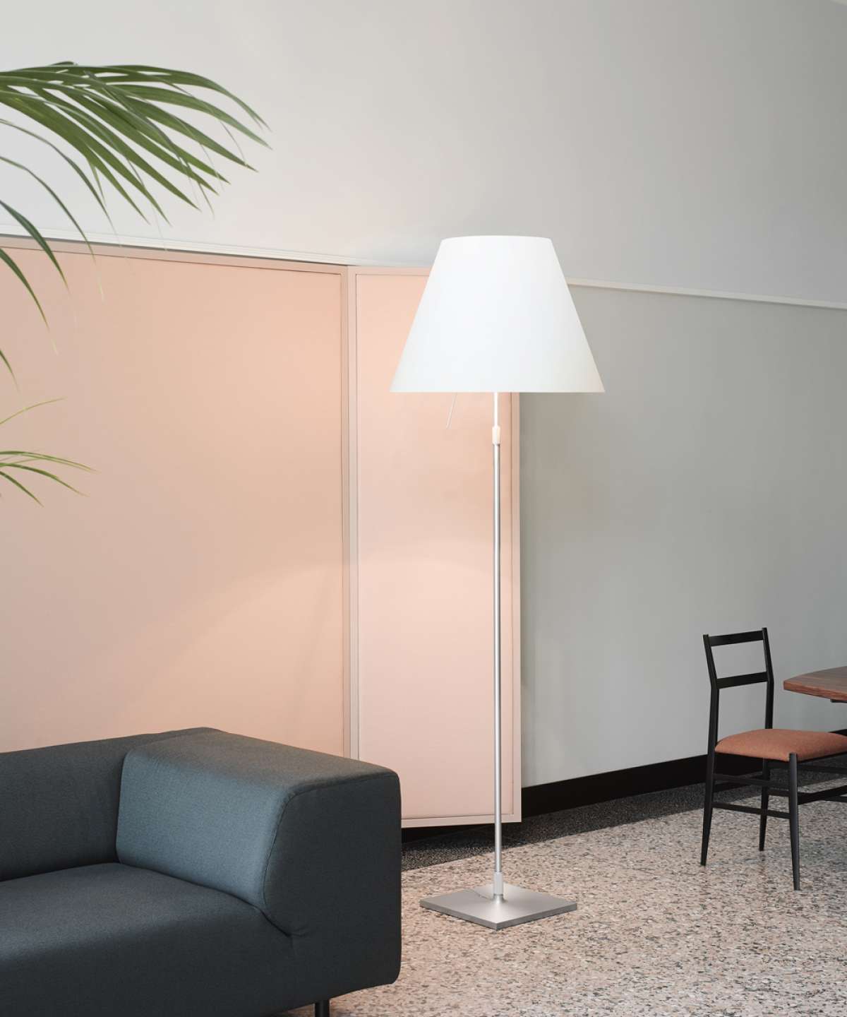 Grande Costanza 落地?zé)?>
						<div   id=