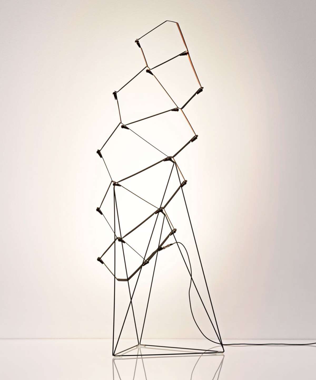 Nothing 落地?zé)?>
						<div   id=