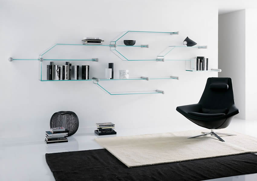 TONELLIDESIGNTransistor 貨架