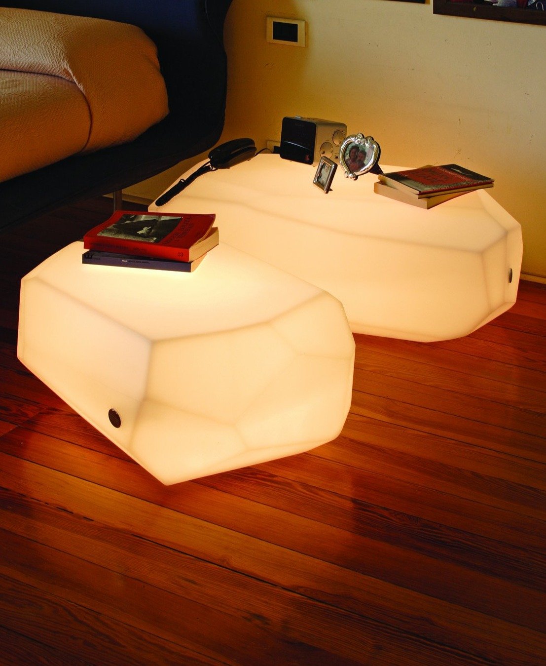 SERRALUNGAMeteor with Light短凳