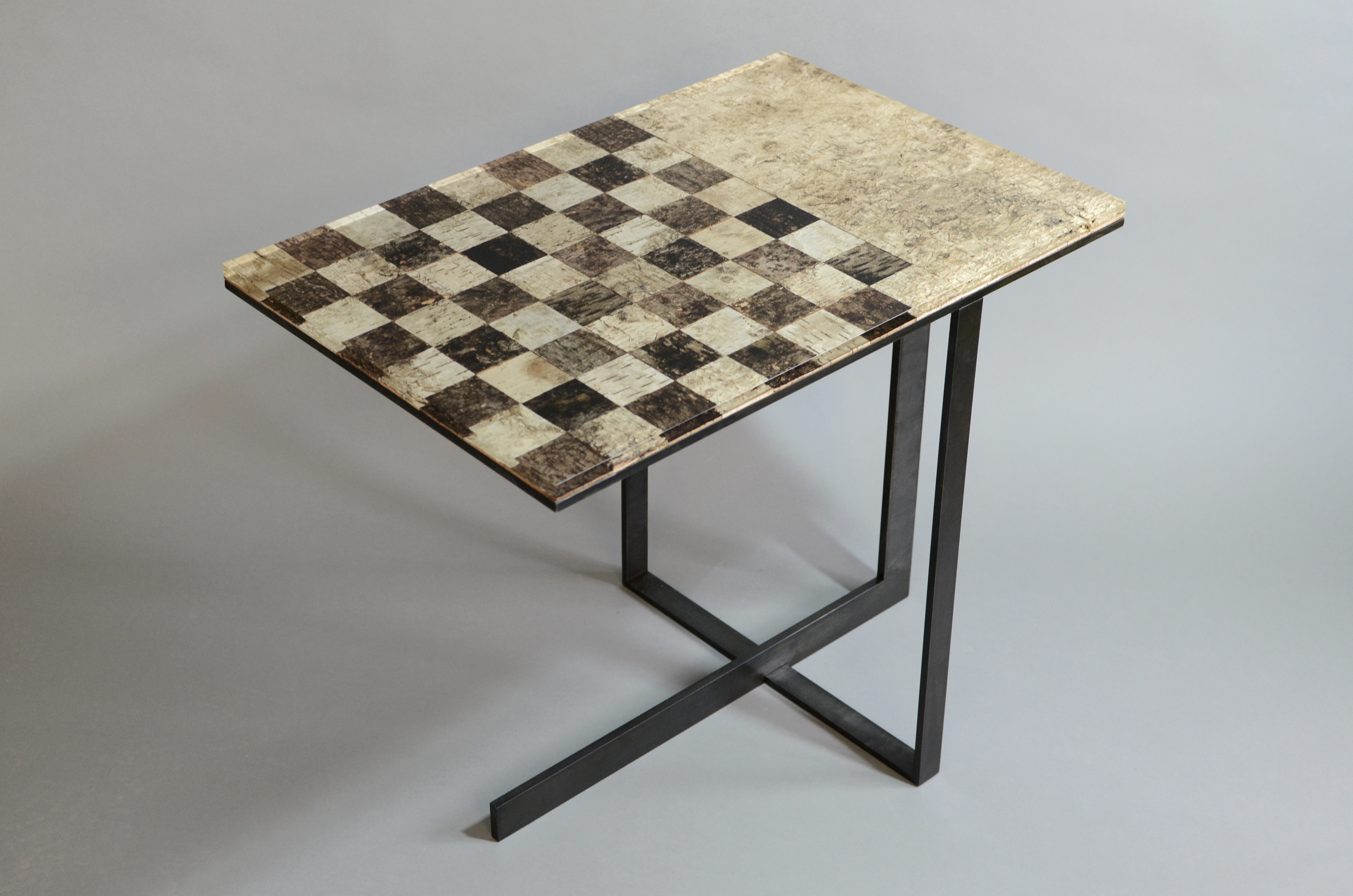 alcarolCHESS SIDE TABLE邊幾