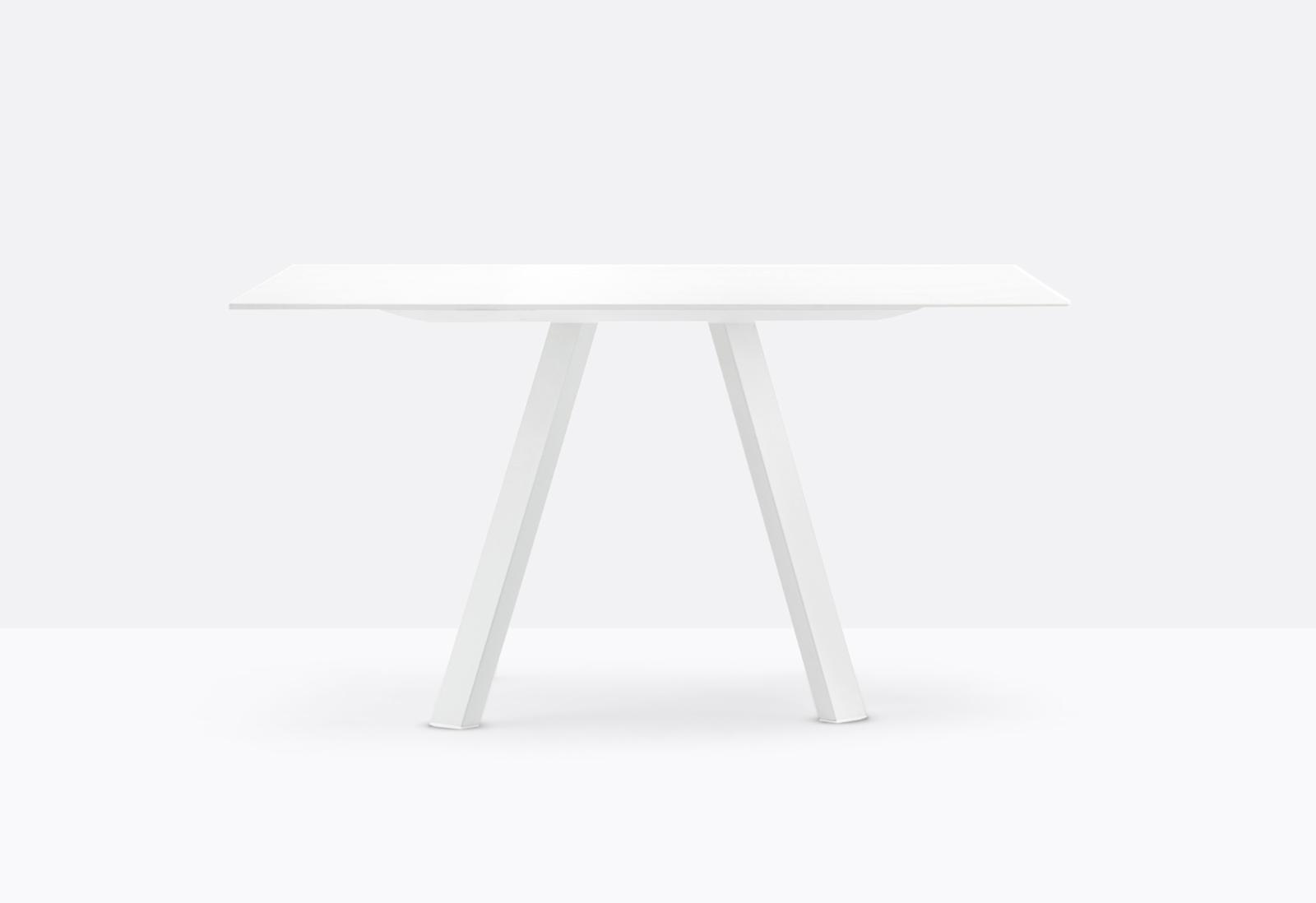 arki-table ark139x139長(zhǎng)餐桌