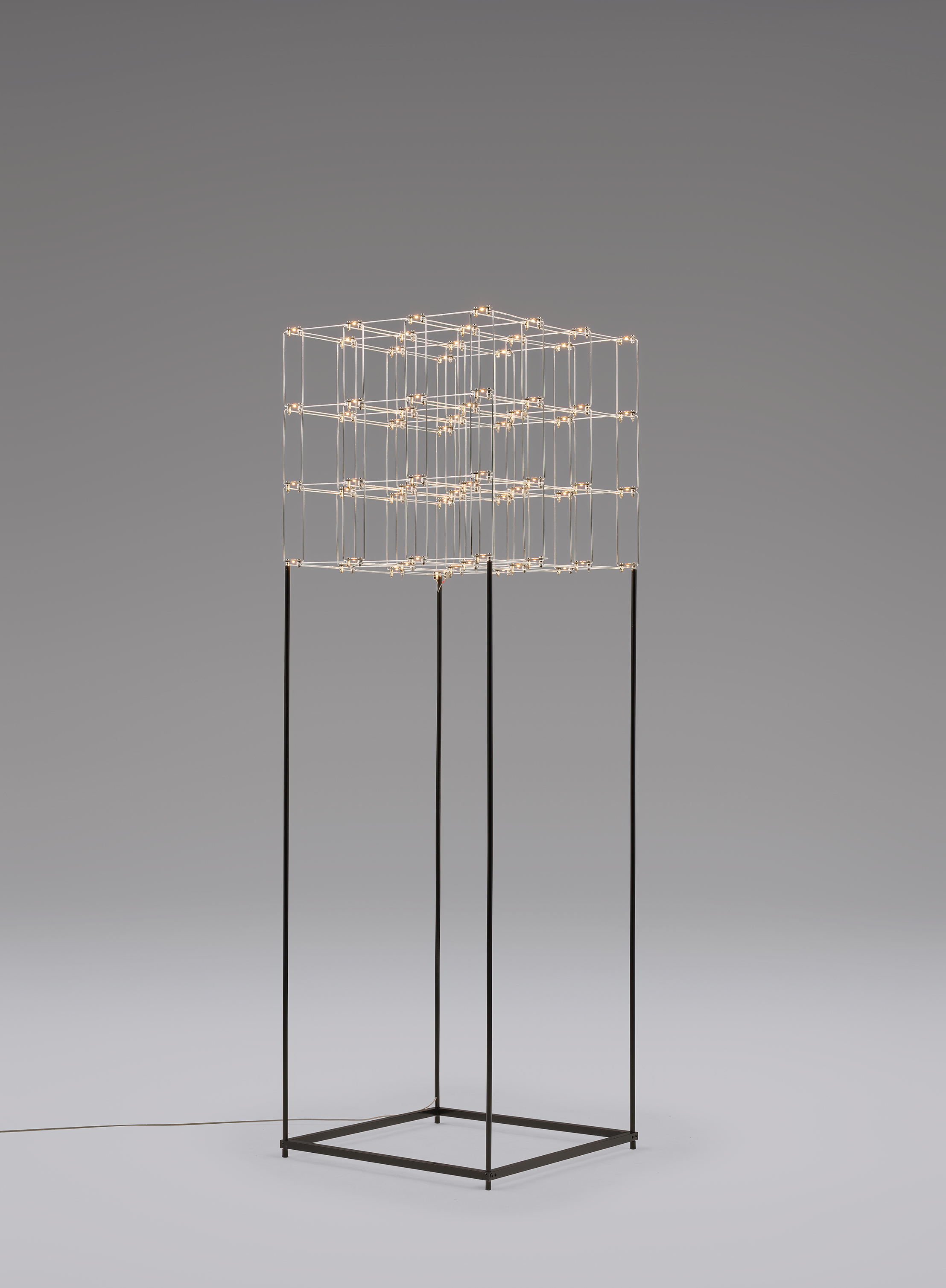 QUASARCosmos Square floorlamp落地?zé)?>
						<div   id=