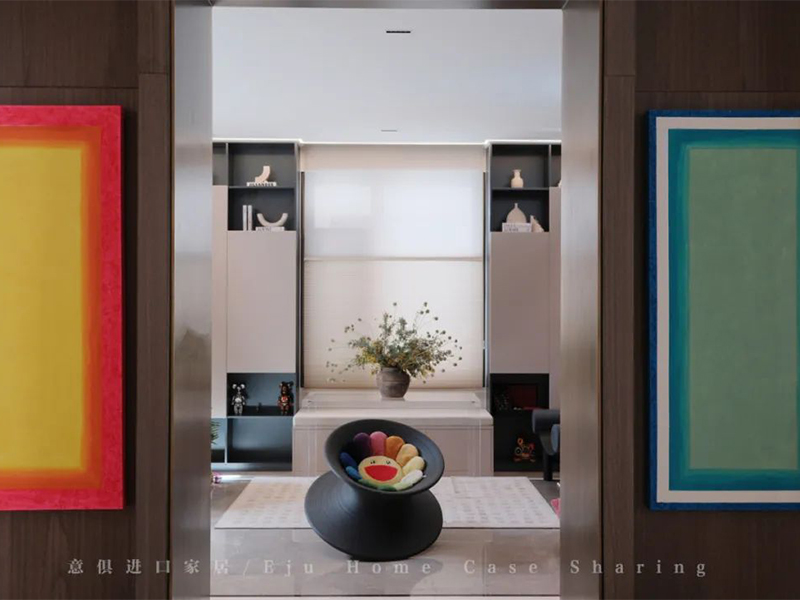 她在千平別墅里，把家打造成了私人藝術(shù)館