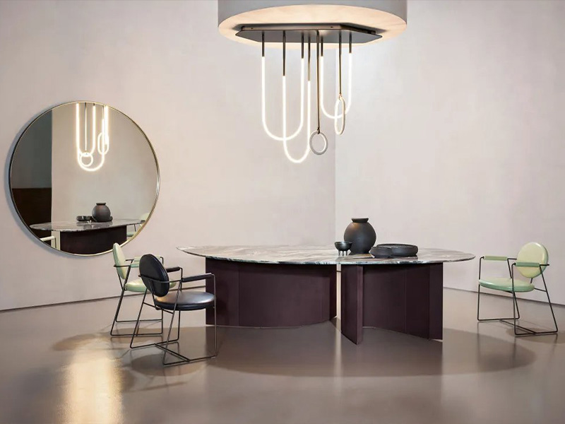 豪宅大平層必備的進(jìn)口餐桌，閃耀你的每一次聚餐時光。